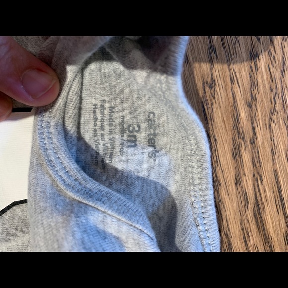 Grey shirt with print - Picture 2 of 2